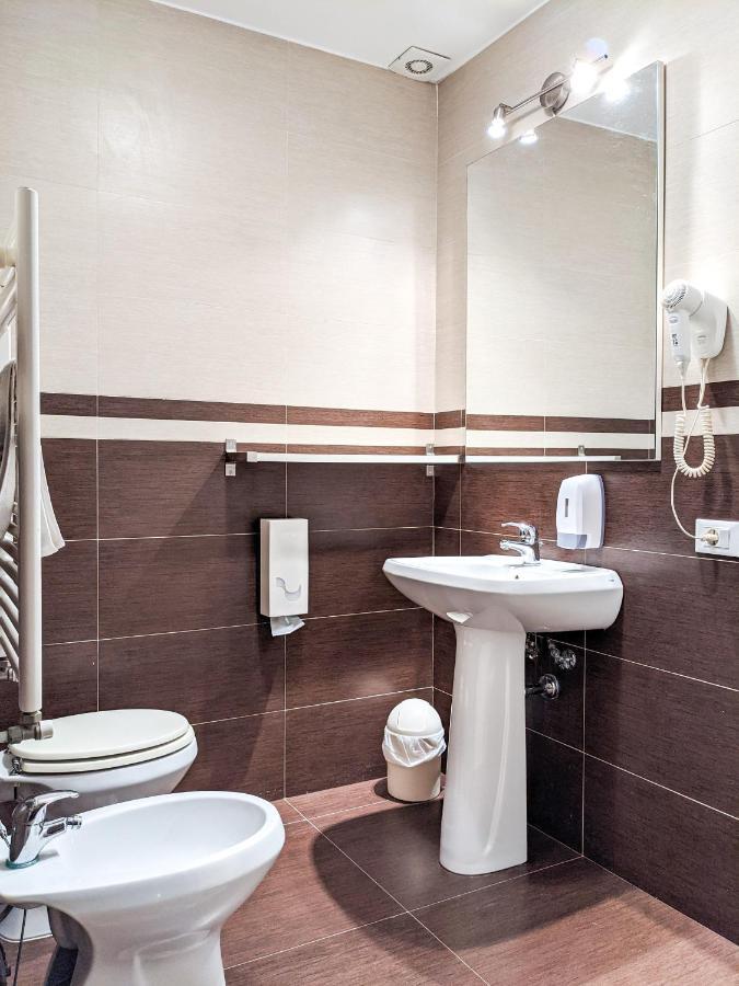 Isa Residence Fiumicino Airport Eksteriør bilde